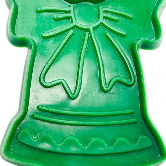 Vintage Green Holiday Bell Imprint Cookie Cutter - Picture 2 of 5